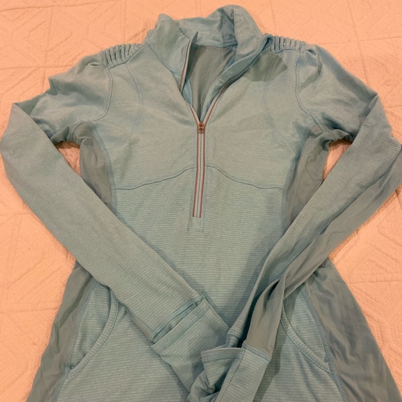 lululemon athletica Other - Lululemon pull over